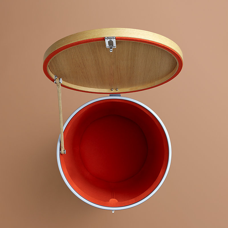 サドルボックス 《カルーセル》 | Hermès - エルメス-公式サイト 