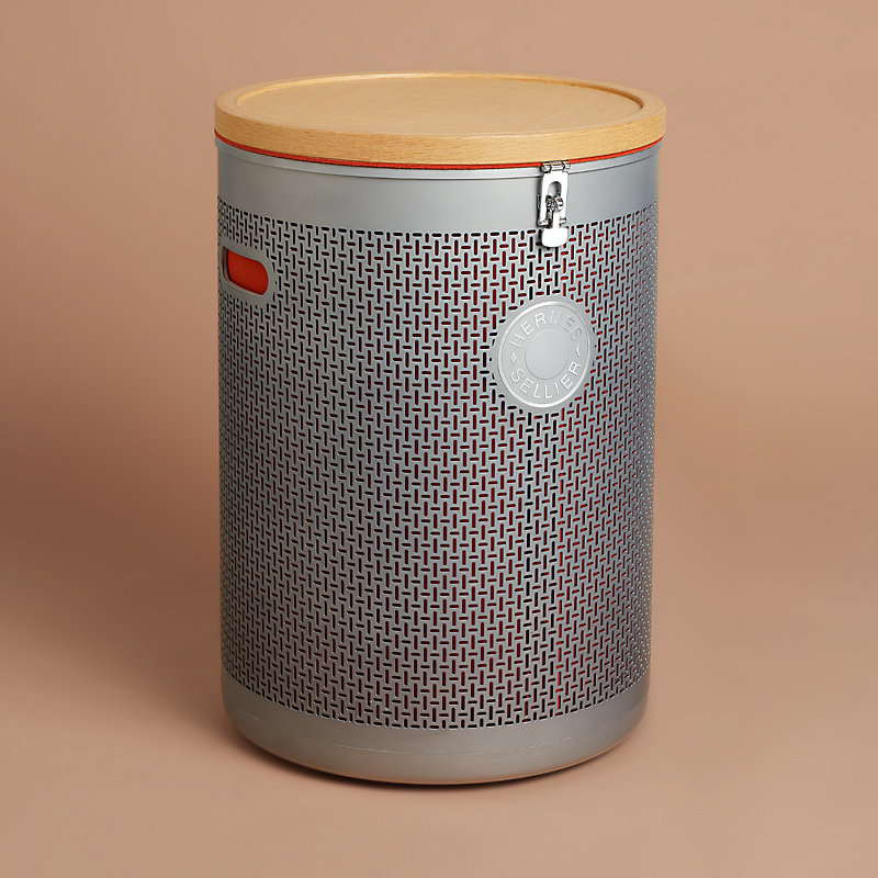 サドルボックス 《カルーセル》 | Hermès - エルメス-公式サイト 