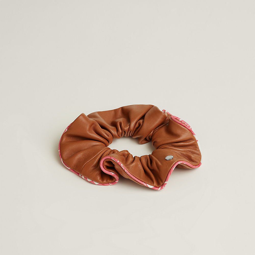 シュシュ 《クラウディア》 | Hermès - エルメス-公式サイト 