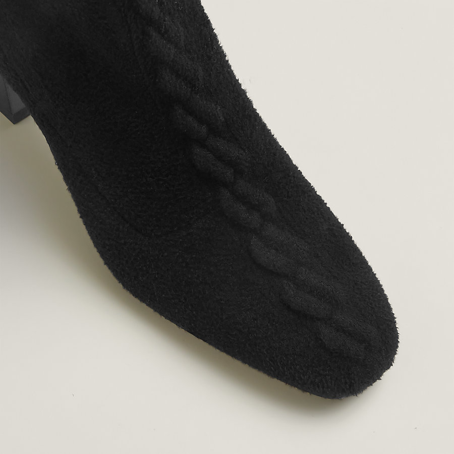 ショートブーツ-《ヴォル  