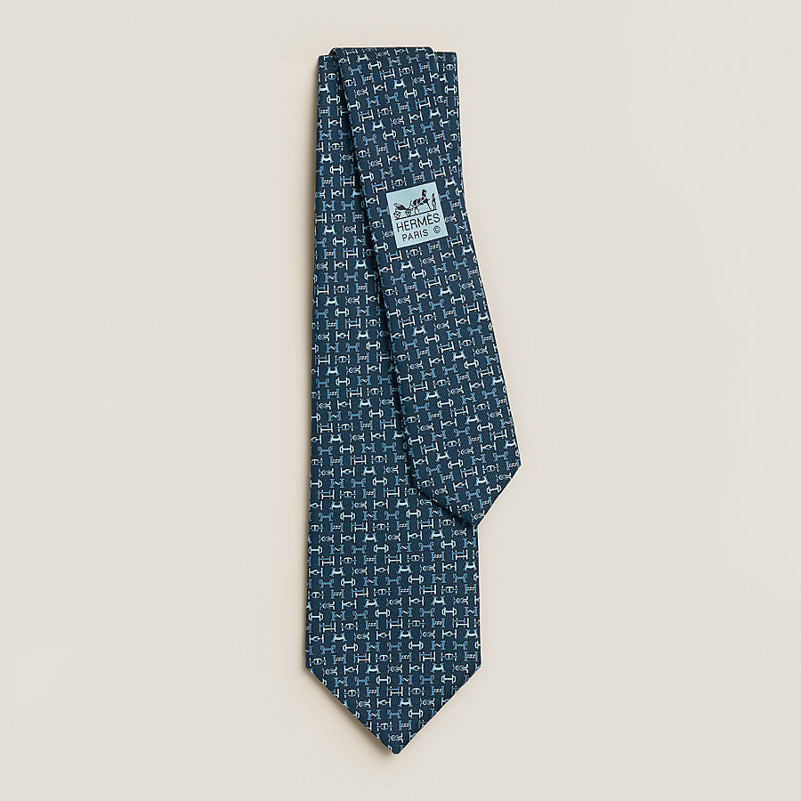 シルクツイルタイ 7 cm 《ブックル・アン・ヴラック》 | Hermès 