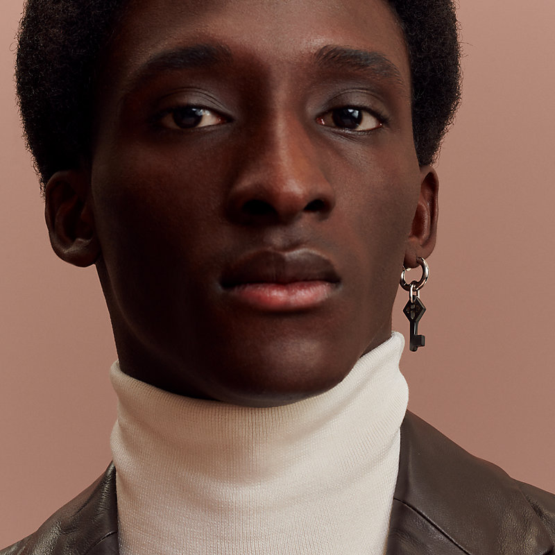 シングルピアス 《クレH》 | Hermès - エルメス-公式サイト 