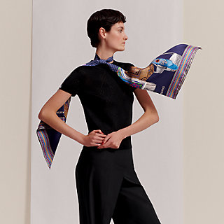 スカーフタイ 《シュルプリーズ・プティ・アッシュ》 | Hermès  