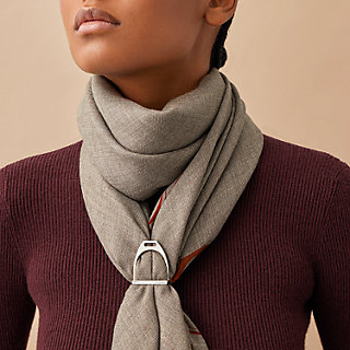 スカーフリング 90 《エトリエ》 | Hermès - エルメス-公式サイト 