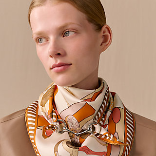 スカーフリング 90 《モール》 | Hermès - エルメス-公式サイト 