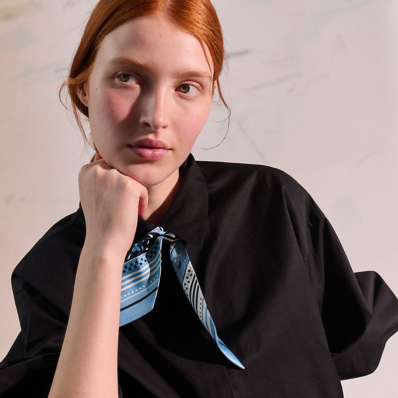 ツイリー 《アマゾンの祭典・バンダナ》 | Hermès - エルメス-公式サイト 