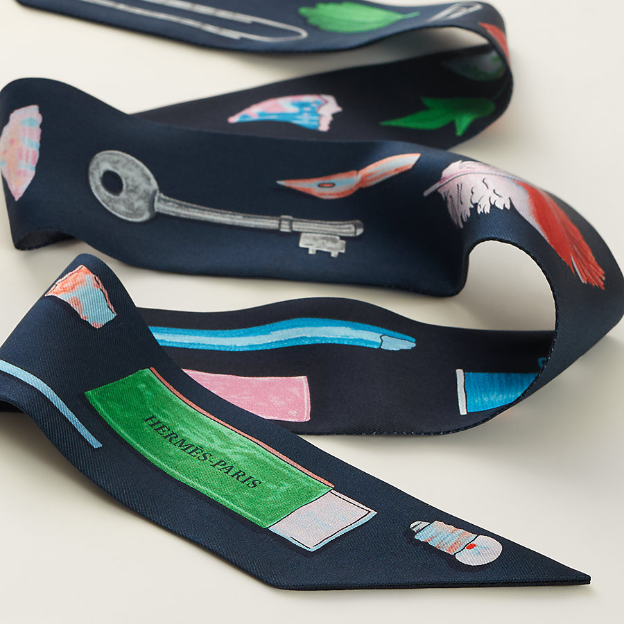 ツイリー 《イン・ザ・ポケット》 | Hermès - エルメス-公式サイト 