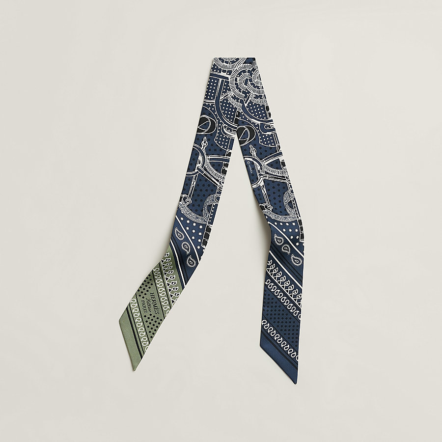 ツイリー 《エプロン・ドール・バンダナ》 | Hermès - エルメス-公式サイト 