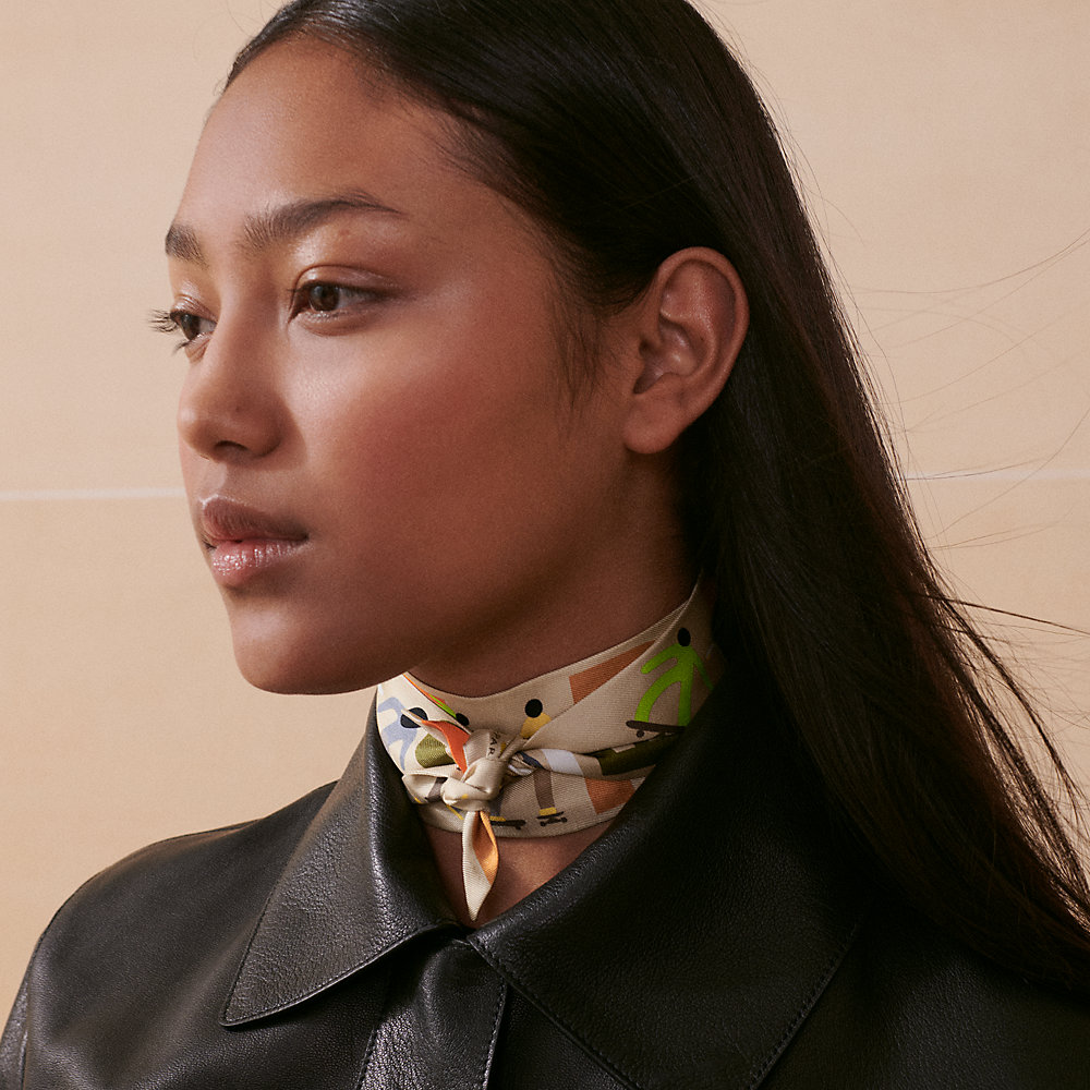 ツイリー 《フィギュア・リーブル》 | Hermès - エルメス-公式サイト