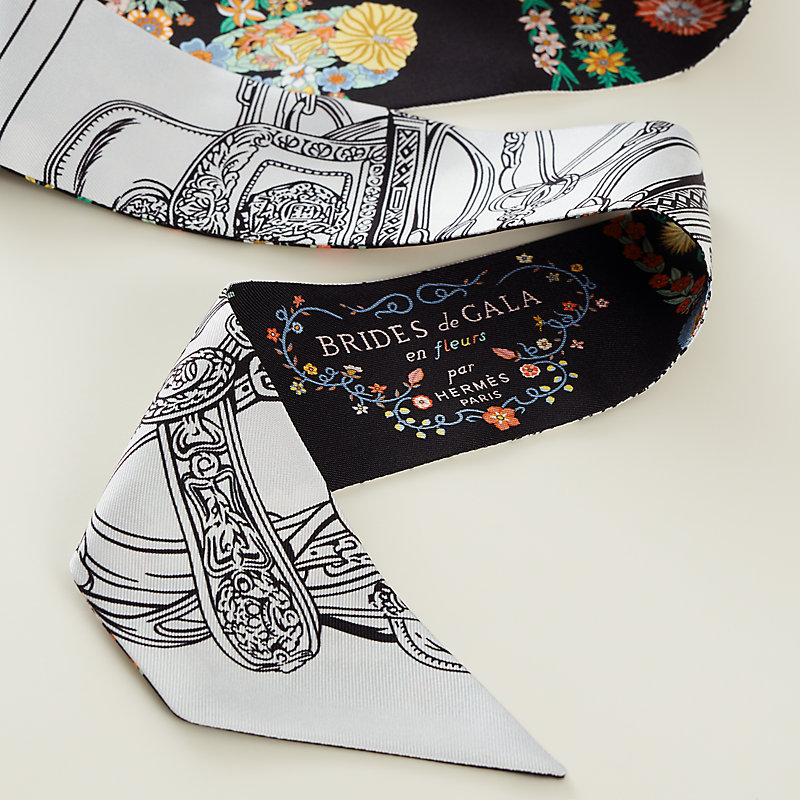 HERMES ツイリー ブリッドドゥガラ アン フルール＆アイライナー HERMES(エルメス) スカーフ ツイリー ピンク×ブラウン×マルチ リボン