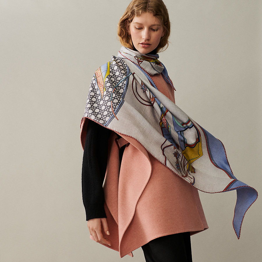 HERMES エルメス カレ70 Balade en Berline そそぎ Application Coeur 