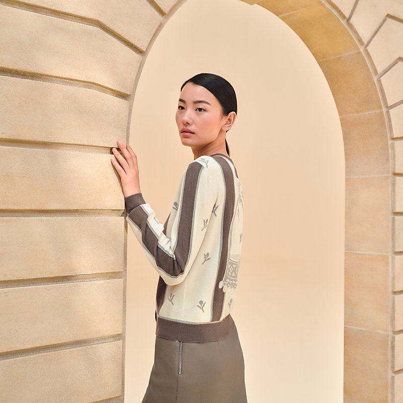 ニットカーディガン 《鐙》 刺繍入り | Hermès - エルメス-公式サイト 