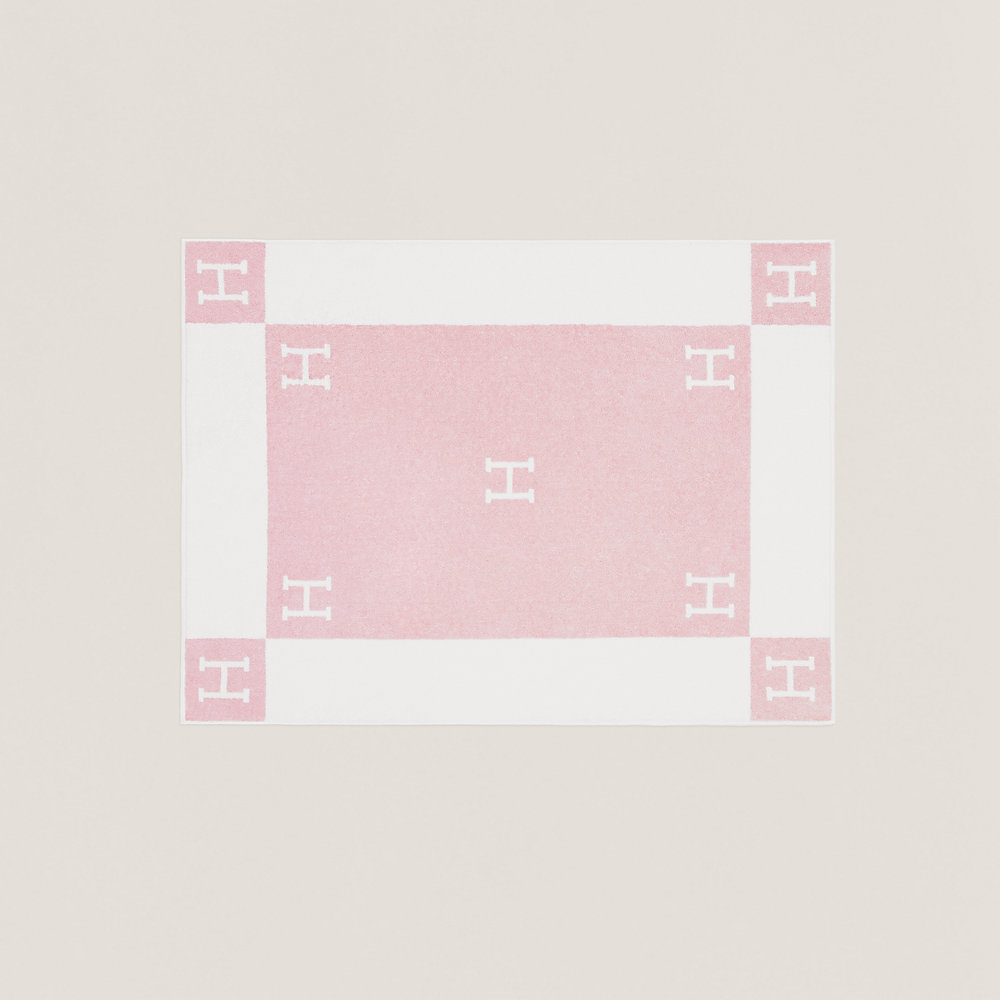 バスタオル 《アヴァロン》 | Hermès - エルメス-公式サイト 