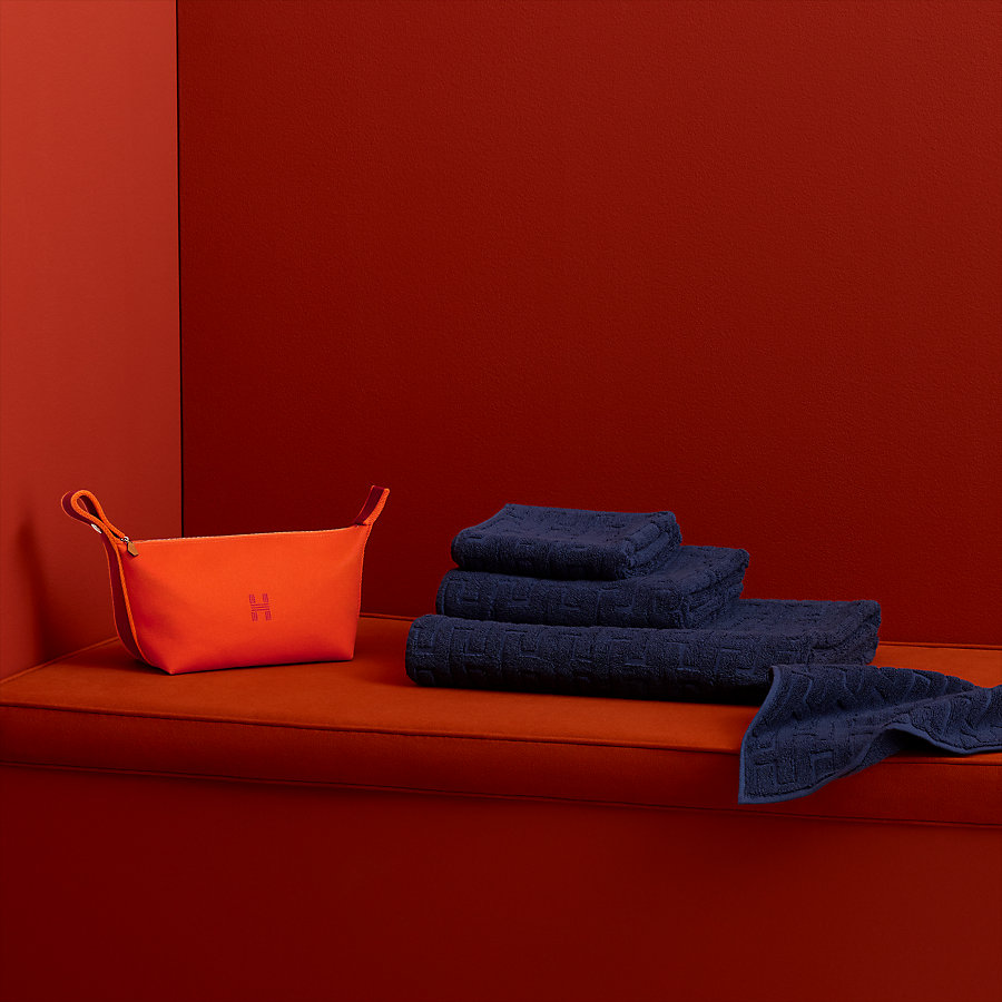 バスタオル 《ステアーズ》 | Hermès - エルメス-公式サイト
