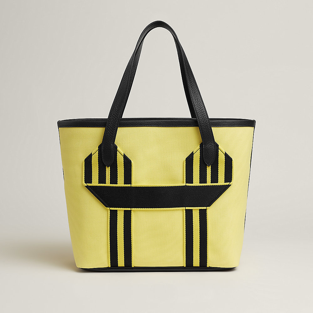 バッグ 《ピュール・サングル》 MM | Hermès - エルメス-公式サイト