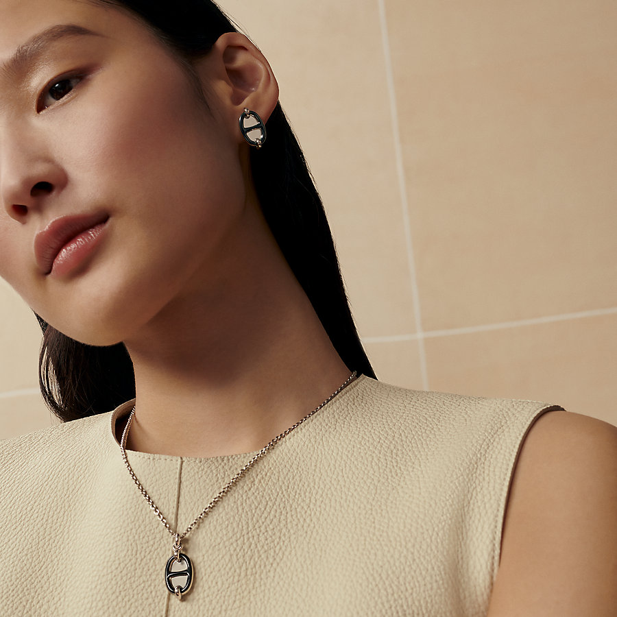 ピアス 《ミニ・マイヨン》 | Hermès - エルメス-公式サイト