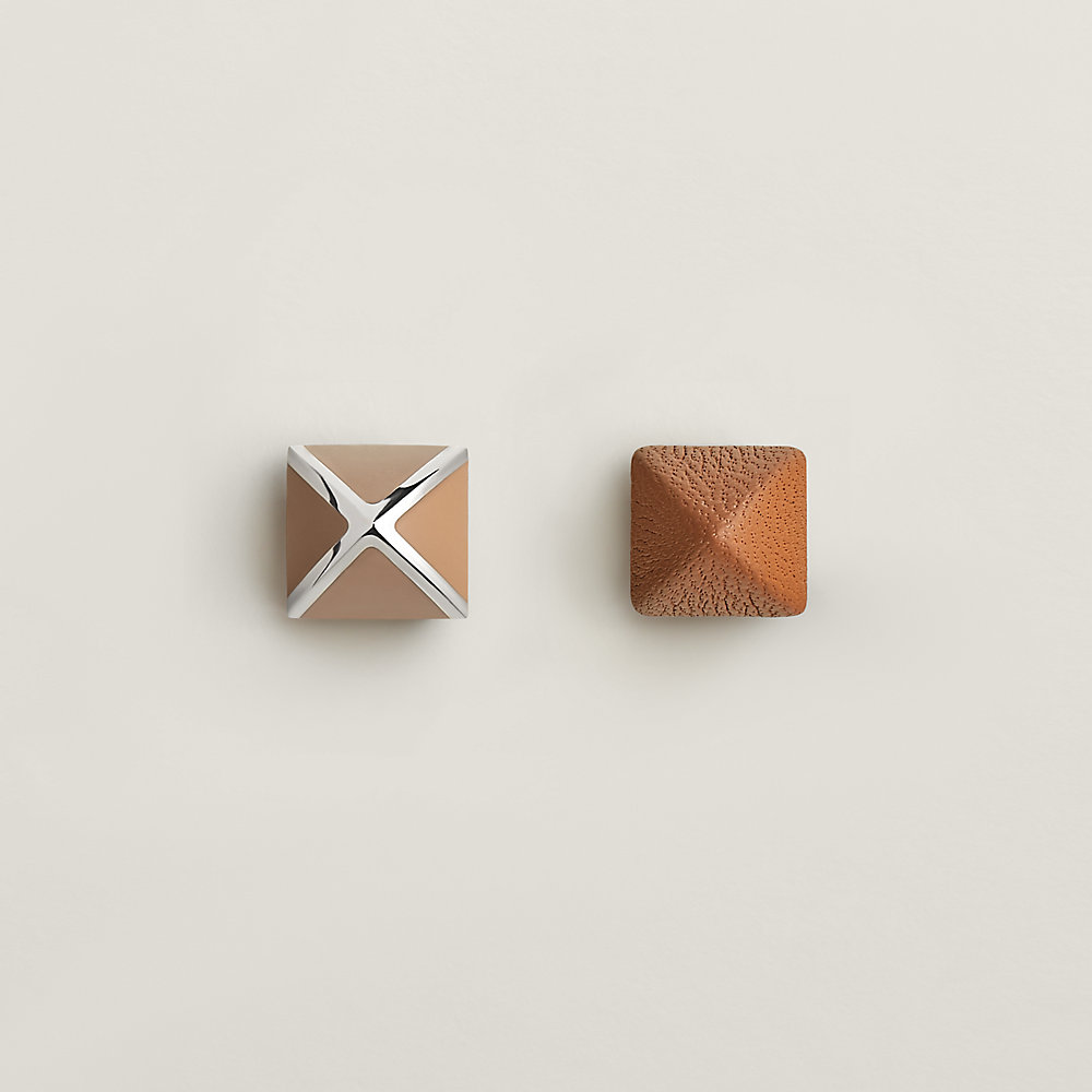 ピアス 《メドール・ガイネ》 PM | Hermès - エルメス-公式サイト