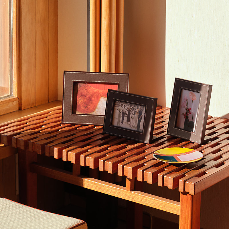 HERMES フォトフレーム ウッド&レザー 頼める 