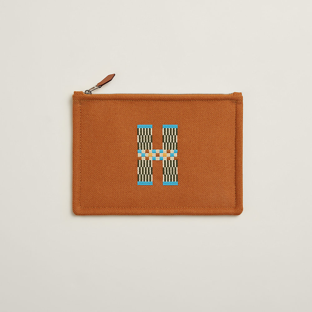 フラットポーチ 《Hナッテ》 PM | Hermès - エルメス-公式サイト 