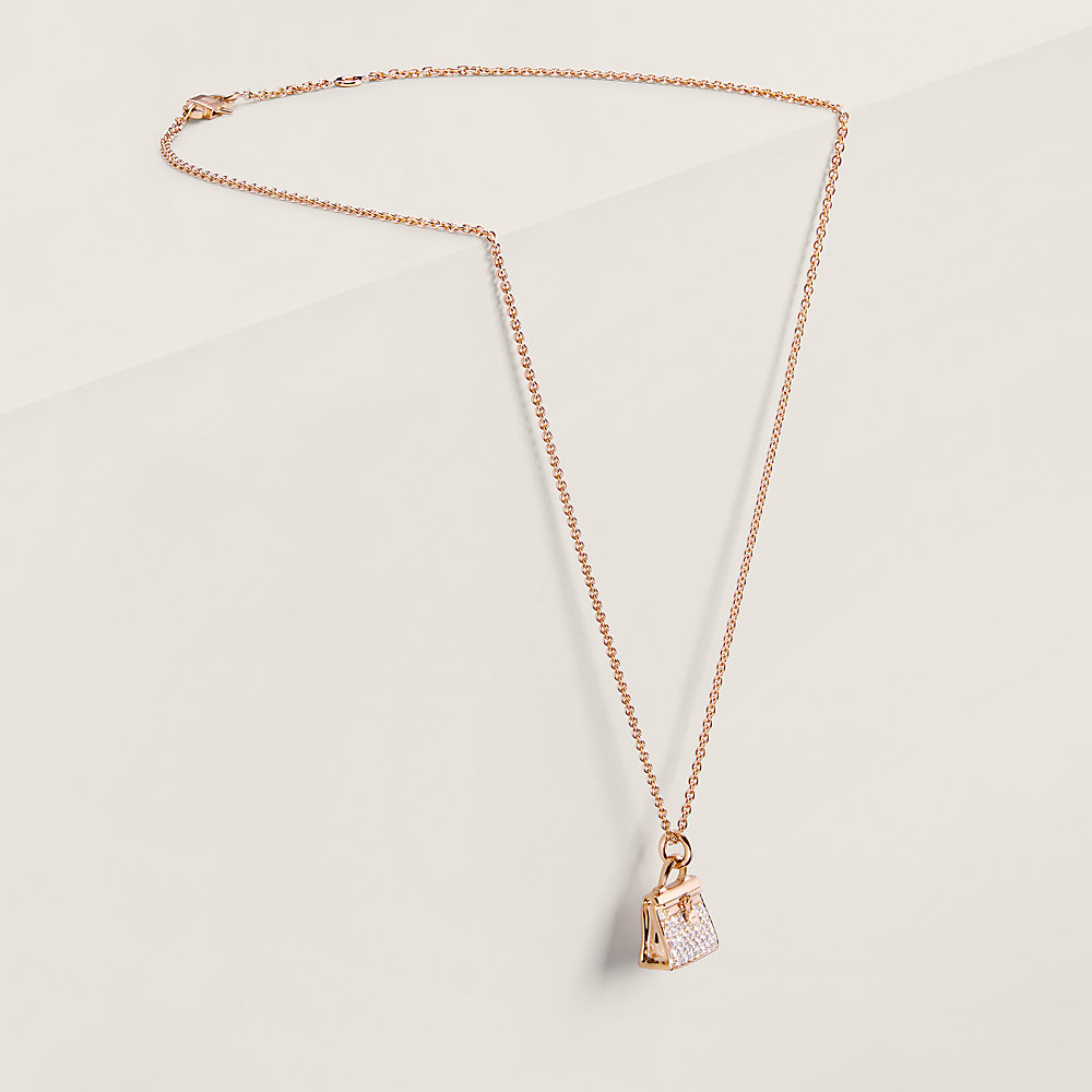 ペンダント 《アミュレット》 ケリー | Hermès - エルメス-公式サイト