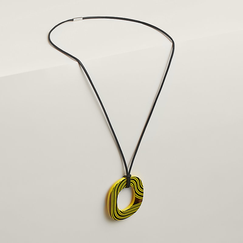 ペンダント 《イスム・ポップ》 PM | Hermès - エルメス-公式サイト