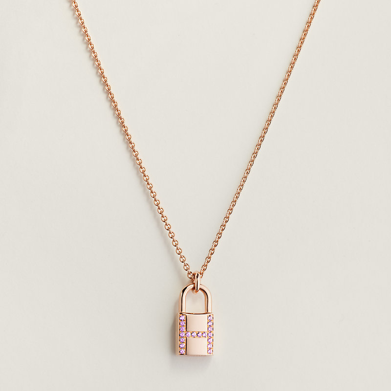 ペンダント 《ケリー・カデナ》 | Hermès - エルメス-公式サイト