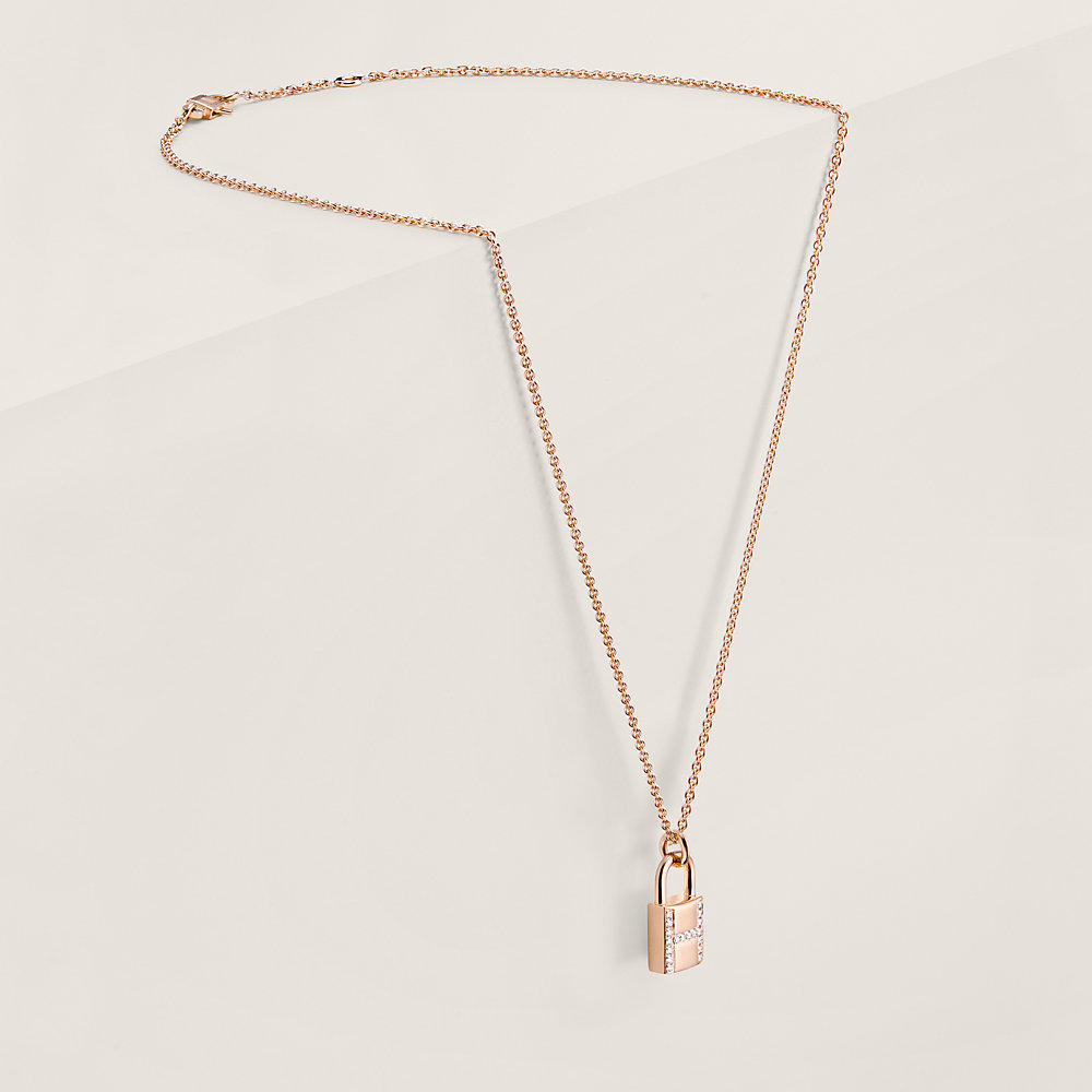 ペンダント 《ケリー・カデナ》 | Hermès - エルメス-公式サイト 