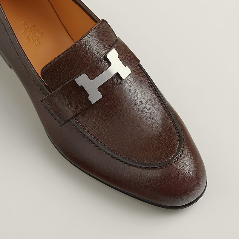 モカシン《パリ》 | Hermès - エルメス-公式サイト｜ローファー・革靴