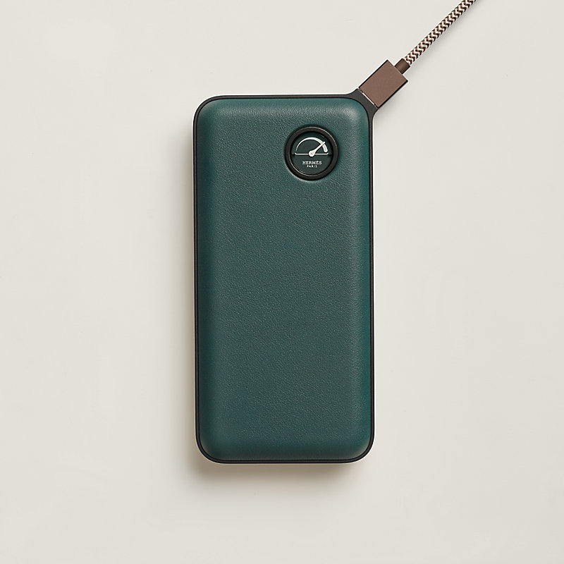 モバイルバッテリー 《ヴォルトH》 マキシ | Hermès - エルメス-公式サイト