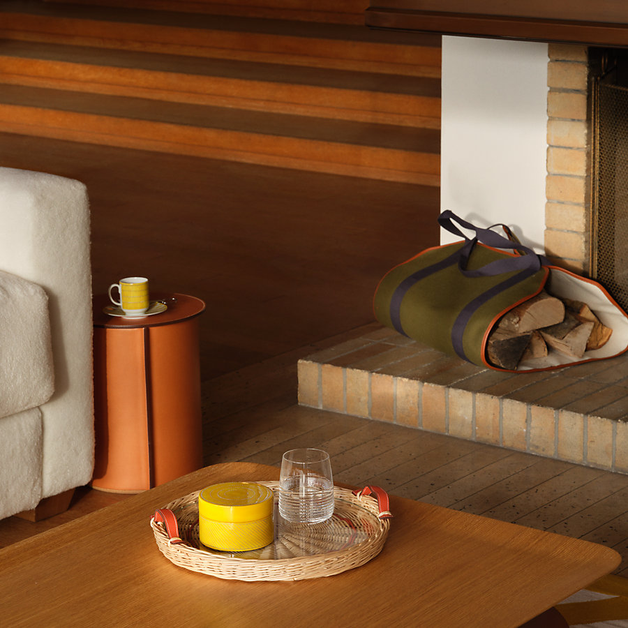 ラウンドトレー-《オズレ・  