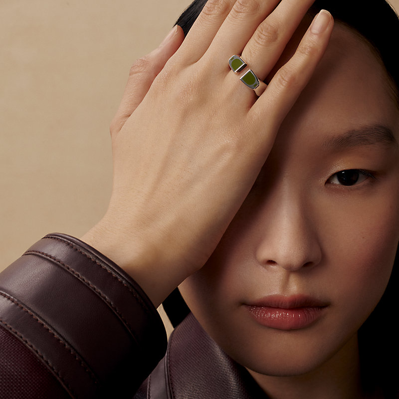 リング 《エトリエ》 - ブラック | Hermès - エルメス-公式サイト