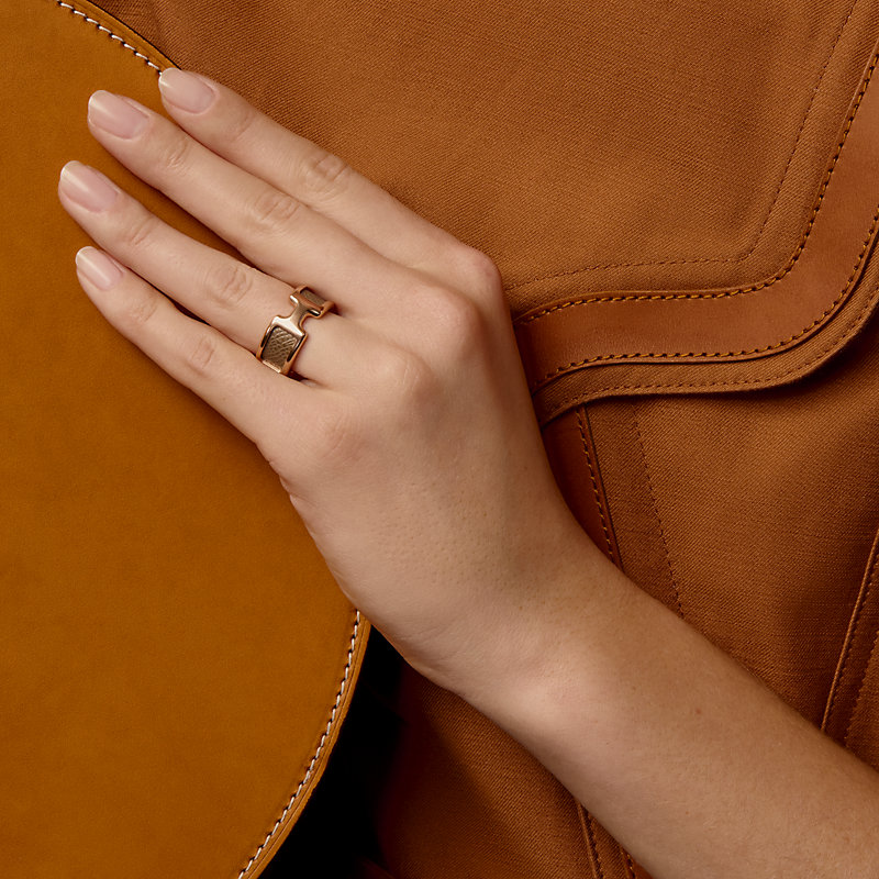 リング 《オランプ》 PM | Hermès - エルメス-公式サイト 