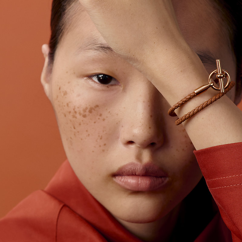 レザーブレスレット 《グレナン》 ドゥブルトゥール | Hermès 