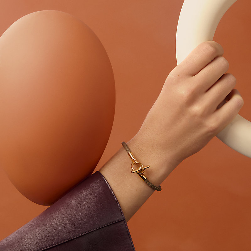レザーブレスレット 《グレナン》 | Hermès - エルメス-公式サイト
