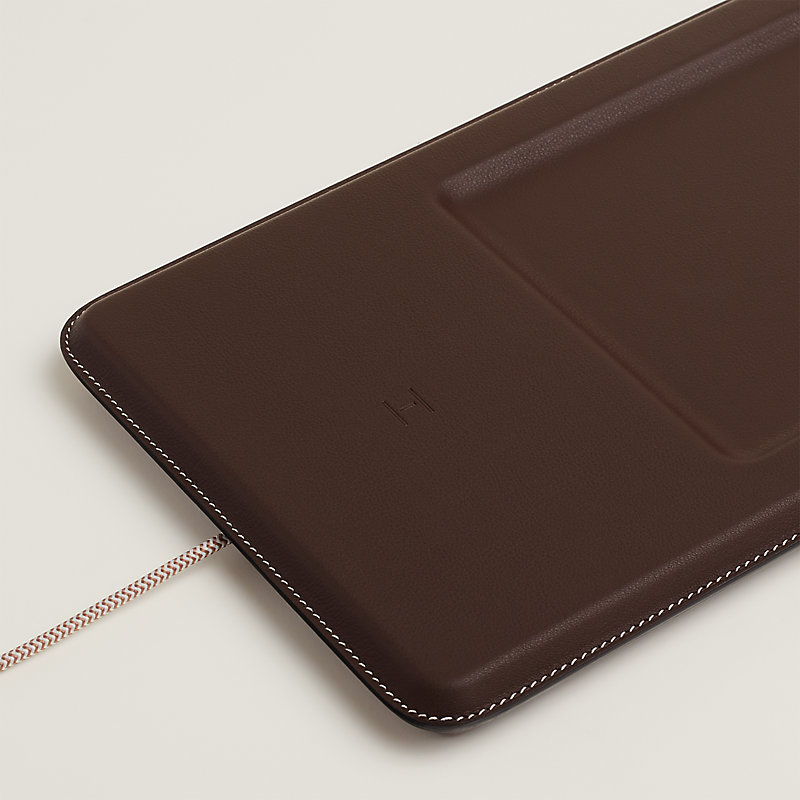 ヴィド・ポッシュ ワイヤレス充電器 《ヴォルトH》 | Hermès  