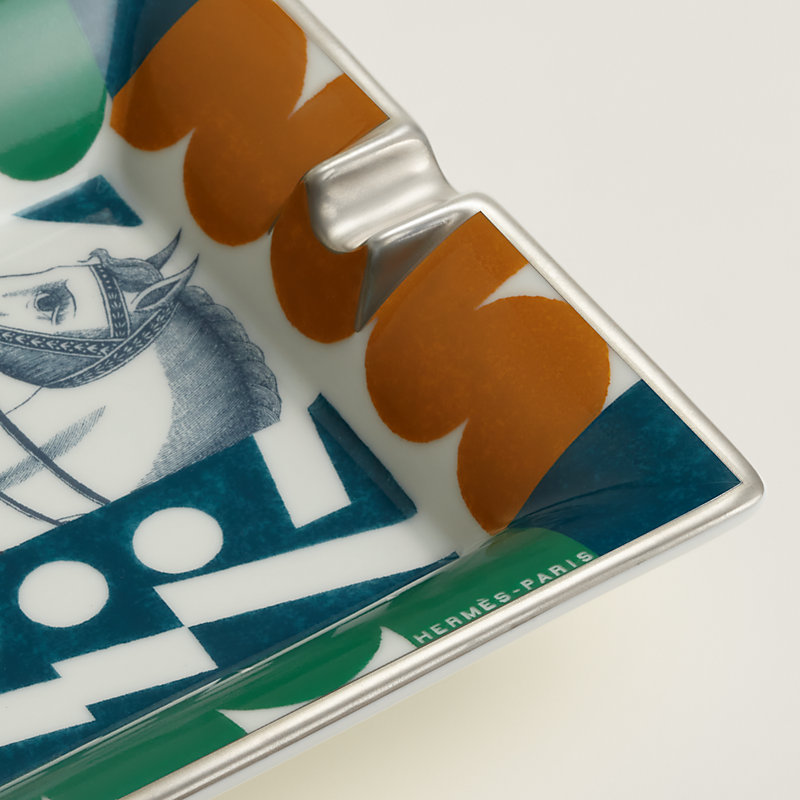 灰皿 《シュヴァル・ジョーカー》 | Hermès - エルメス-公式サイト