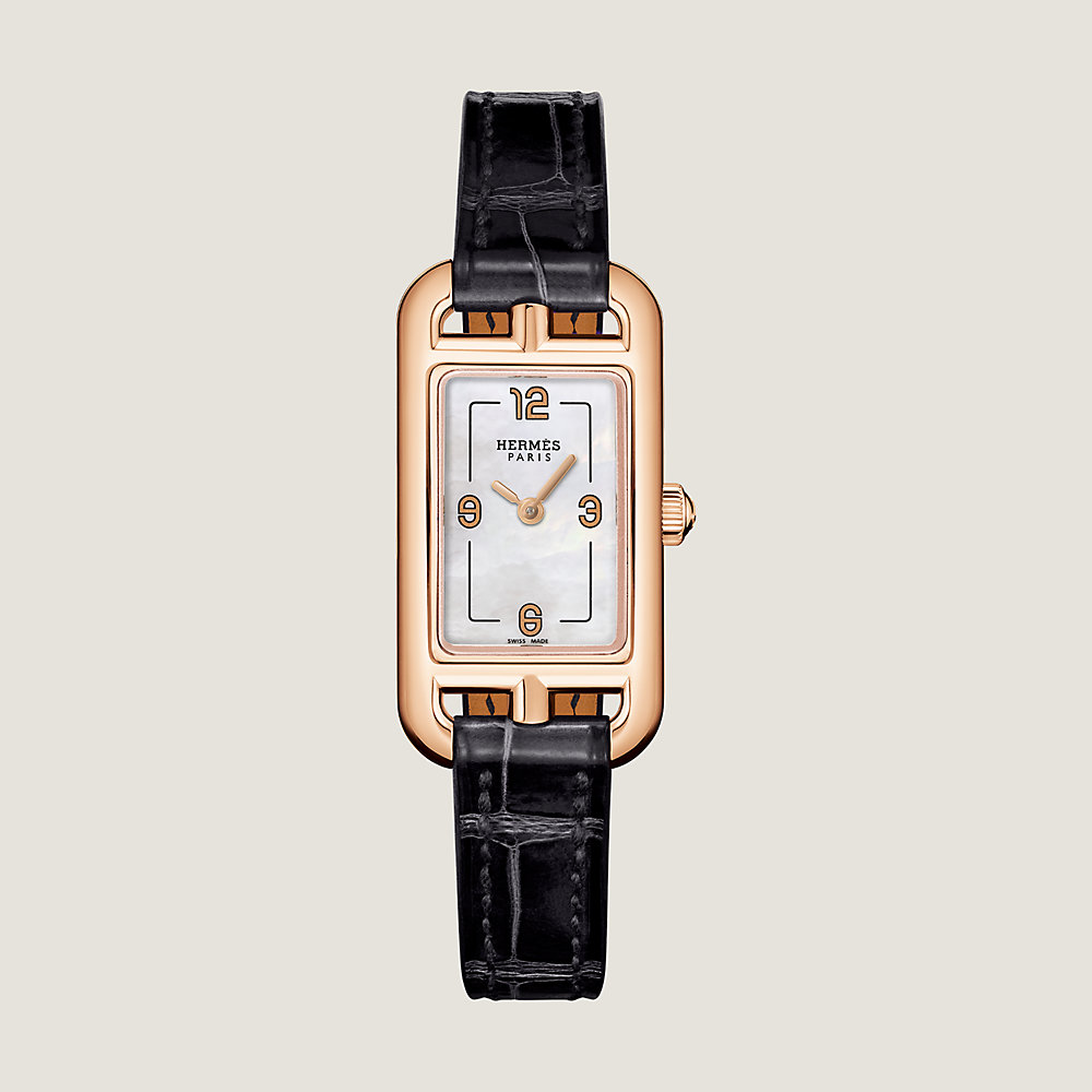 腕時計 《ナンタケット》 PM 29 mm | Hermès - エルメス-公式サイト