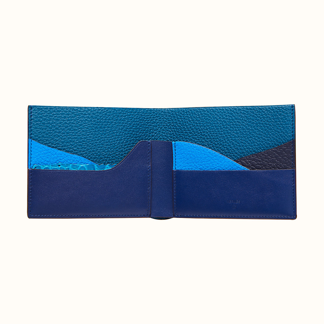 クロコダイル財布でオススメのブランド財布はHERMESの財布クロコダイルです