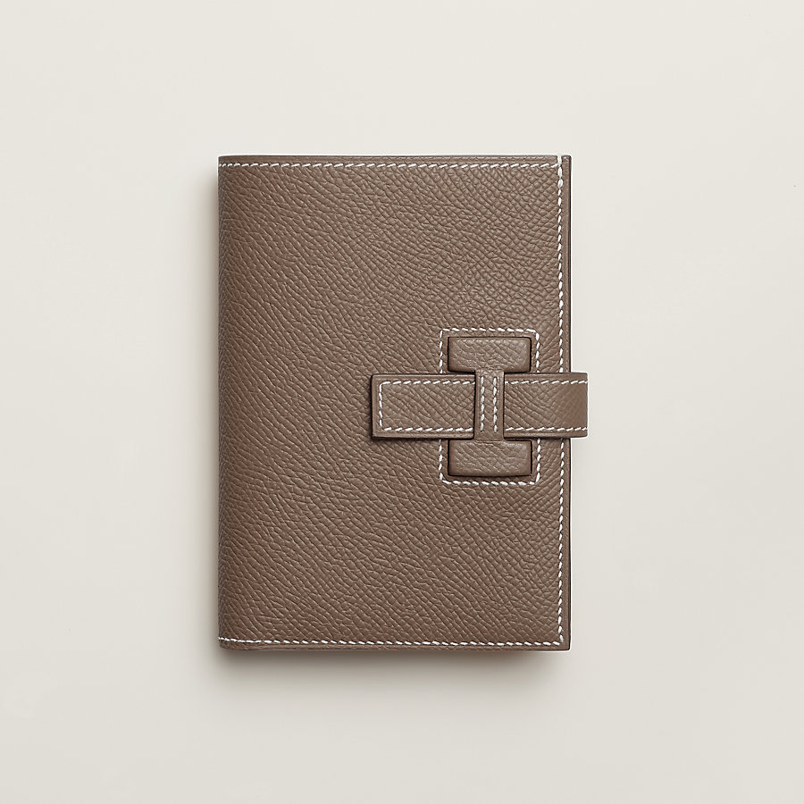 HERMES エルメスニュー・Hパッサンコンパクト