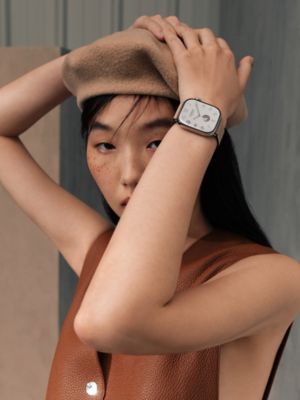 Band Apple Watch Hermès Single Tour 42&nbsp;mm, View: Worn, worn, view 2 of 4