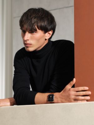 Series&nbsp;12 case & Band Apple Watch Hermès Single Tour 46&nbsp;mm, View: Worn, worn, view 2 of 3