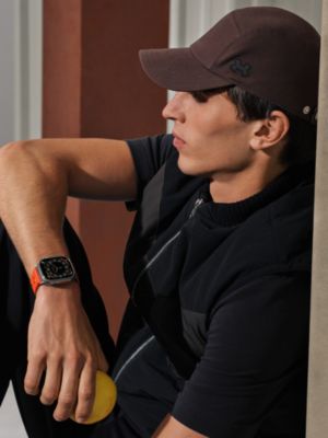 Band Apple Watch Hermès Single Tour 49&nbsp;mm Scub'H Diving, View: Worn, worn, view 2 of 4