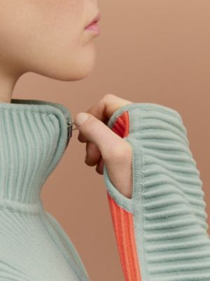 Yoga pullover, View: Worn, worn, view 2 of 4