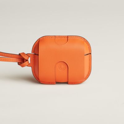 極美品 エルメス AirPods Pro2ケース ピンク レザー イヤホンケース