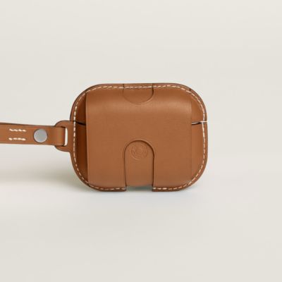 0009721A37_back_wm_5?size=3000