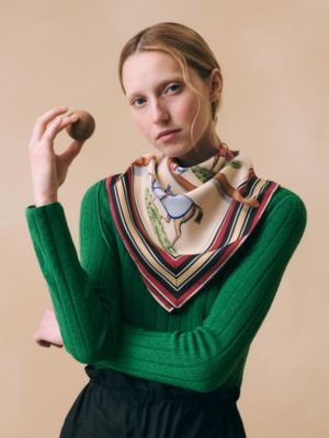 Couvertures et Tenues de Jour forever scarf 90, View: Worn, worn, view 2 of 3