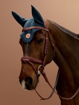 Fly bonnet II, View: front, front, view 3 of 4