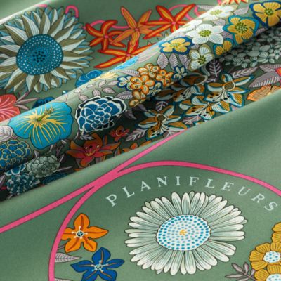 カレ 90 《プラニフルール》 | Hermès - エルメス-公式サイト 