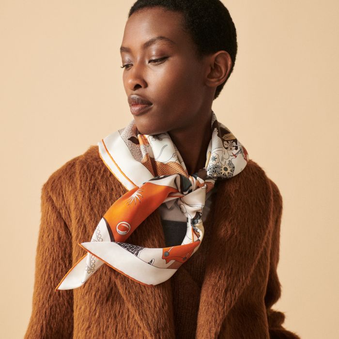 Louis Vuitton Silk Scarves & Wraps for Women