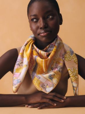 City of Light scarf 90, View: Worn, worn, view 2 of 3